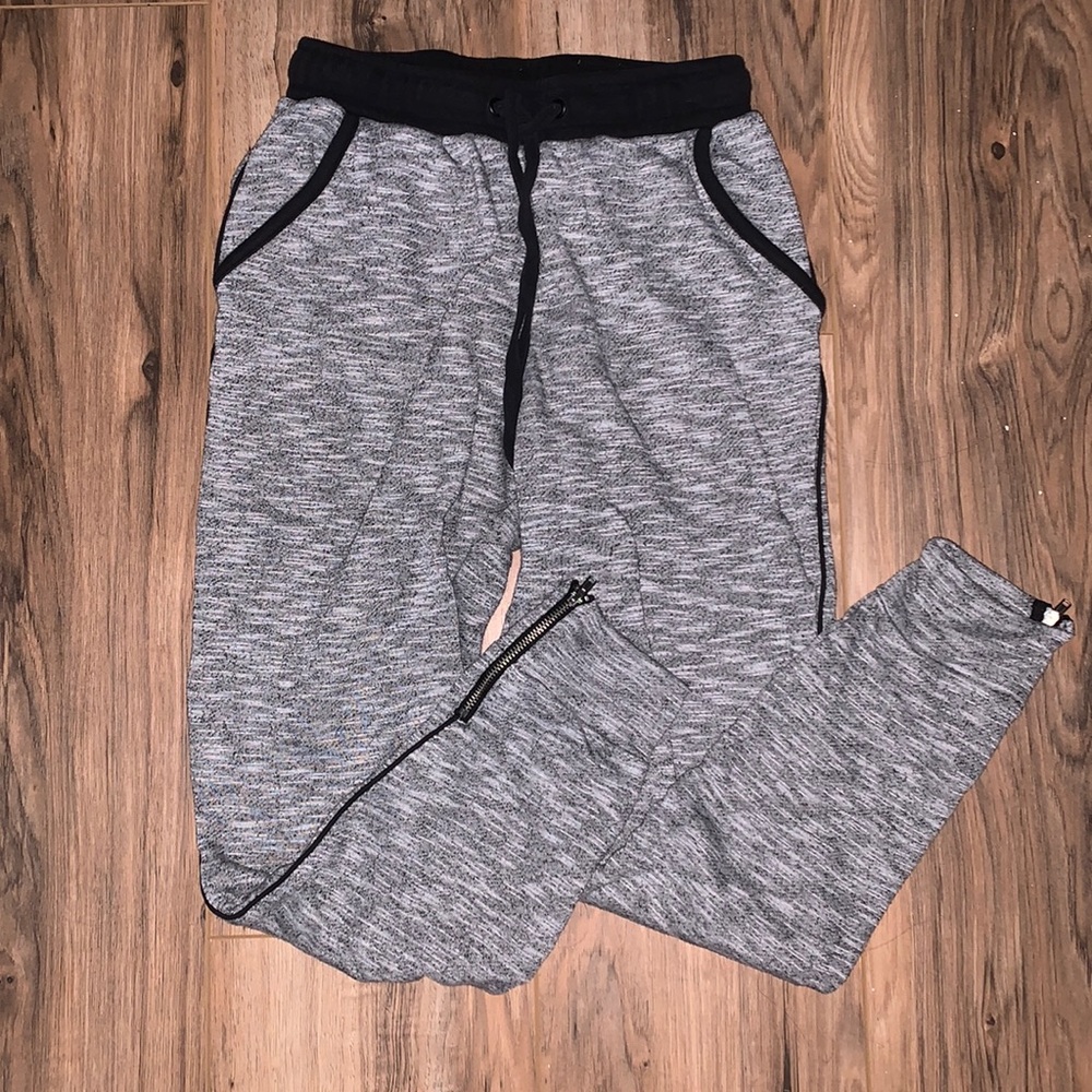 jogger sweatpants
